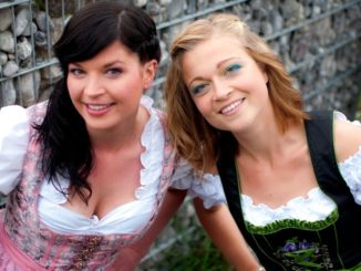 Sexy oder NoGo? Lederhose zum Dirndl tragen