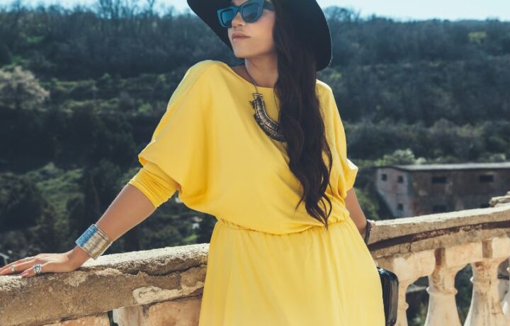 Die schönsten Blusentrends für kurvige Frauen mit Stil und luxuriösem Geschmack