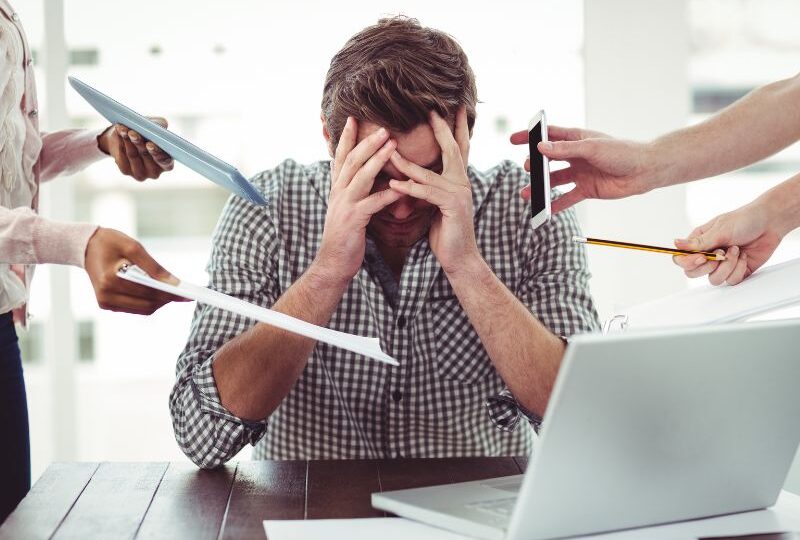 Entspannt arbeiten: Effektive Ansätze zur Stressbewältigung im Beruf